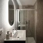 Проживание в семье Element *