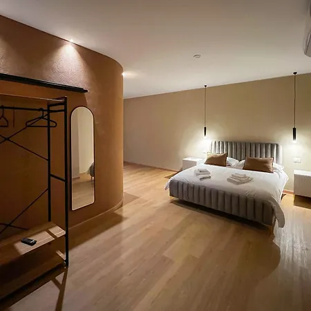 Element Homestay szállás *